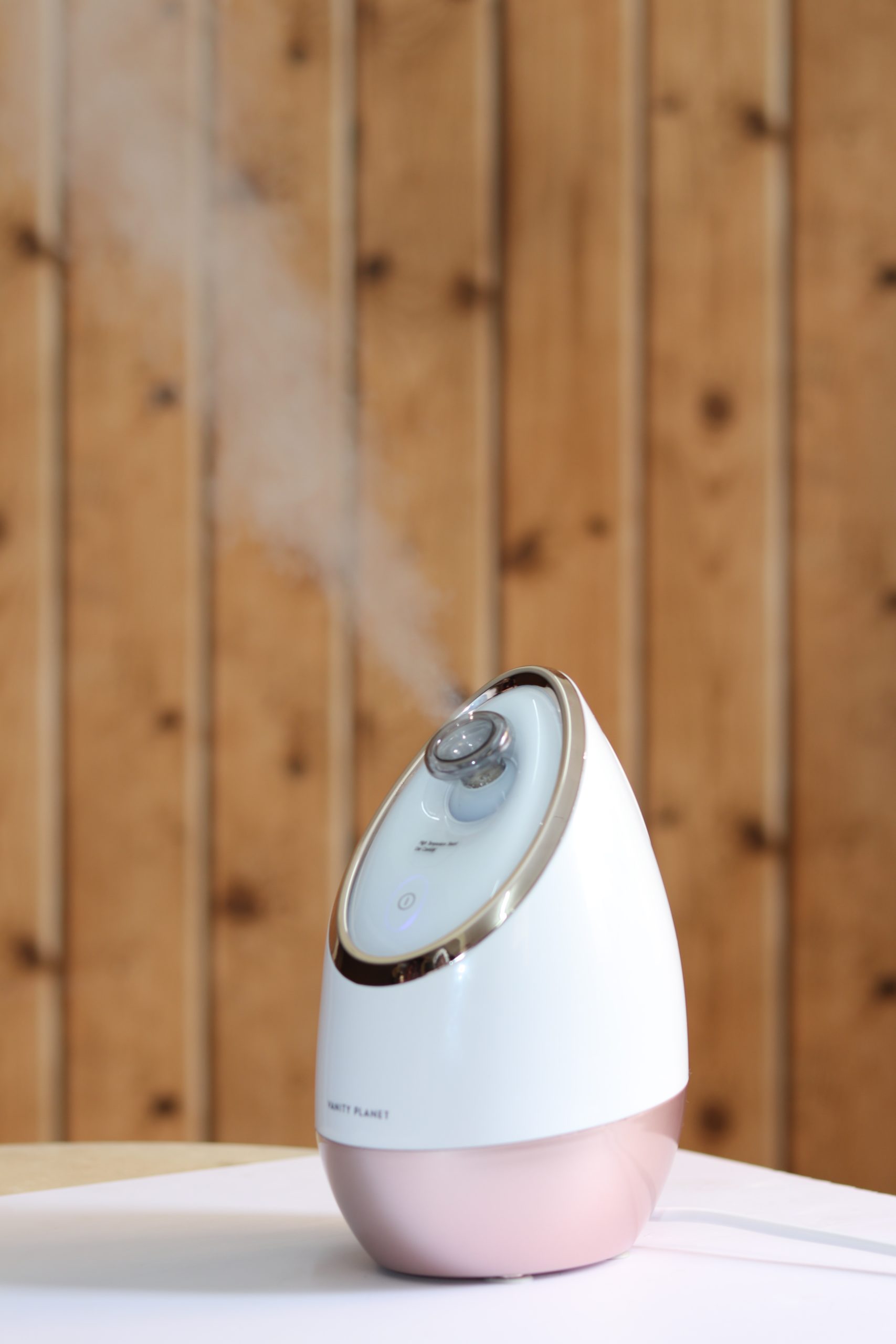 Do You Steam Your Face? Try Vanity Planet’s Aira Facial Steamer