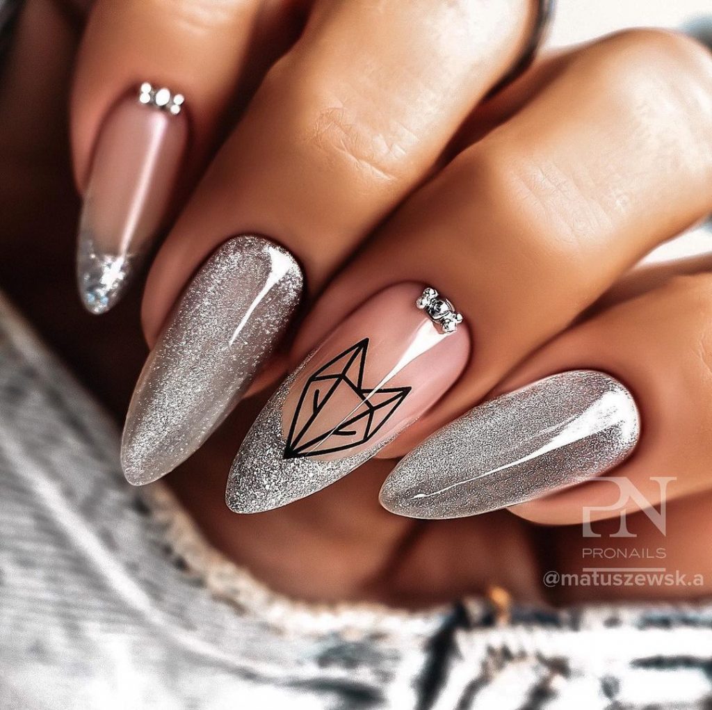 Beautiful Nude Nail Designs You Ought To Try