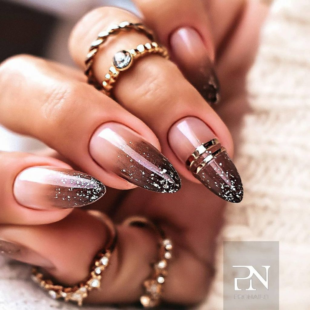 20+ Beautiful Nude Nail Designs You Ought To Try