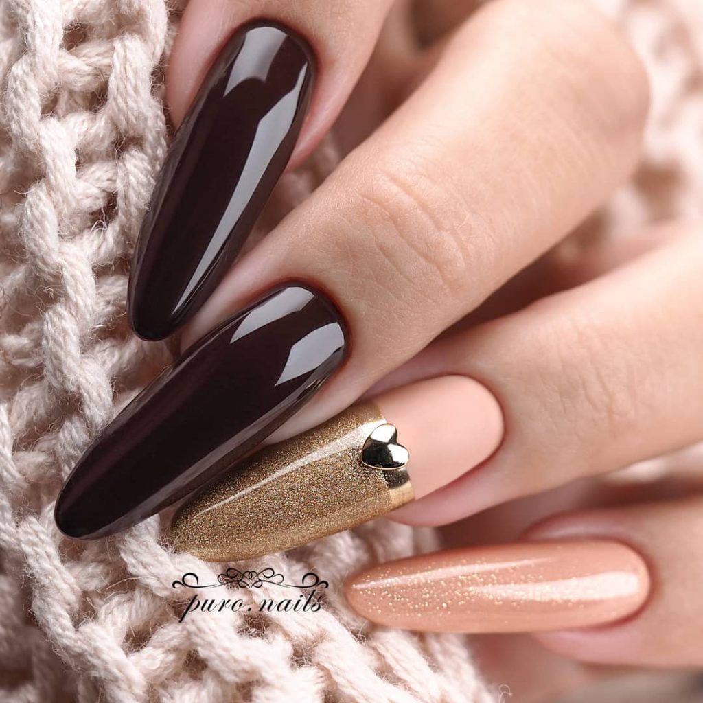 20+ Beautiful Nude Nail Designs You Ought To Try