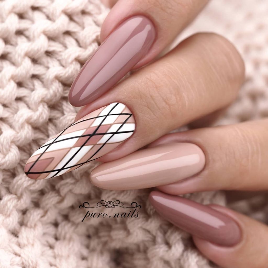 20+ Beautiful Nude Nail Designs You Ought To Try