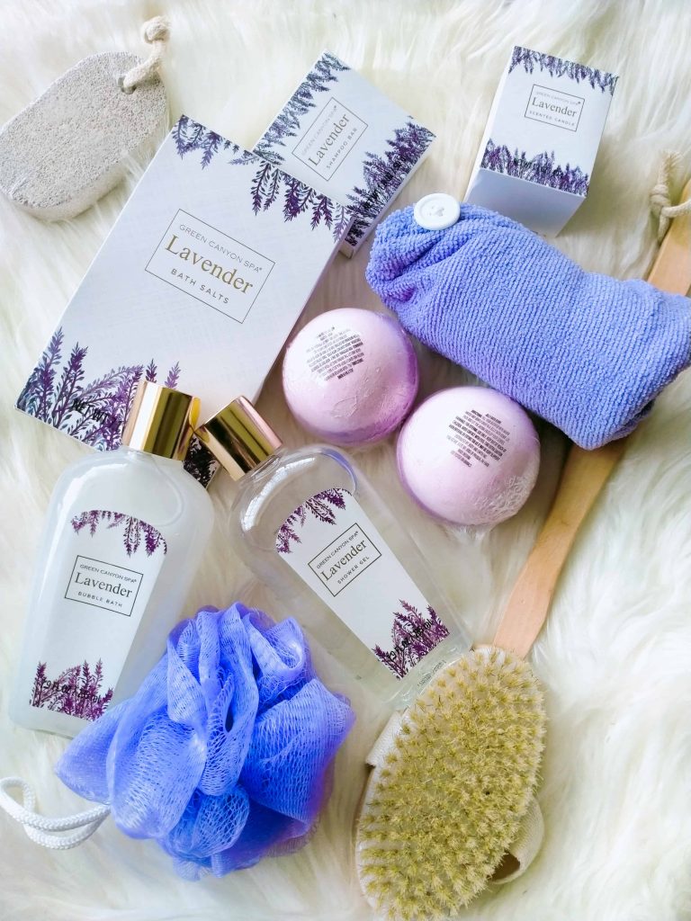 How To Have A Spa Day At Home With Just One Bath Set!