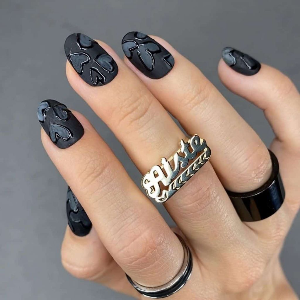 Black Christmas Nails That Scream Holiday Vibes