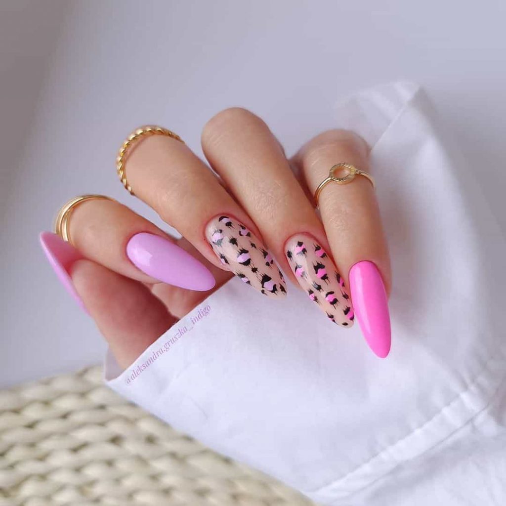 68 Pink Valentine's Day Nails That Are Chic & Date-Ready!