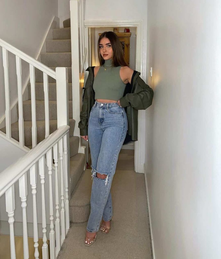 How to Style Ripped Jeans & Look So Elegant