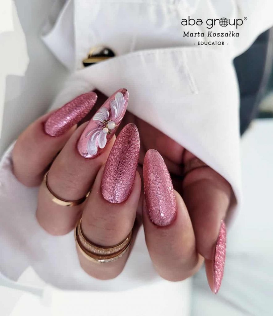 Pink Valentine's Day Nails That Are Chic & Date-Ready!
