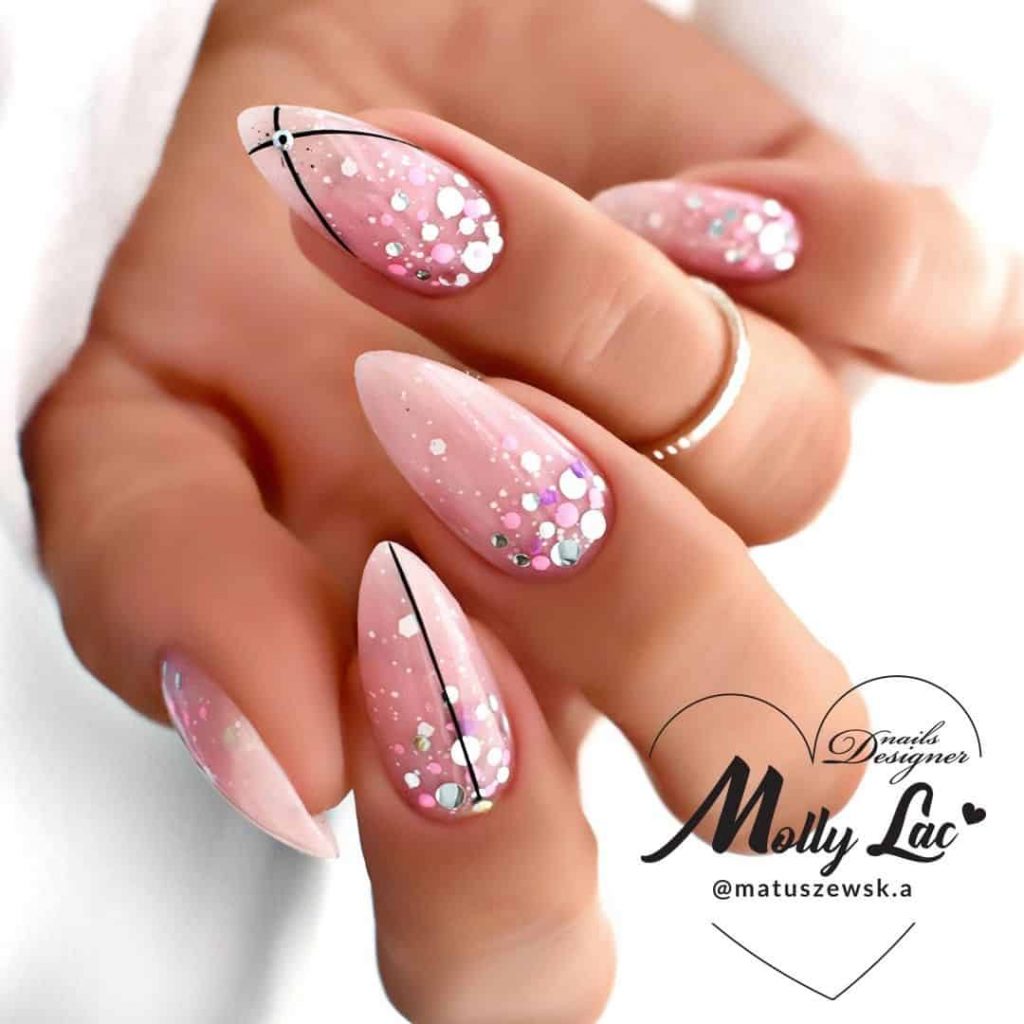 Pink Valentine's Day Nails That Are Chic & Date-Ready!