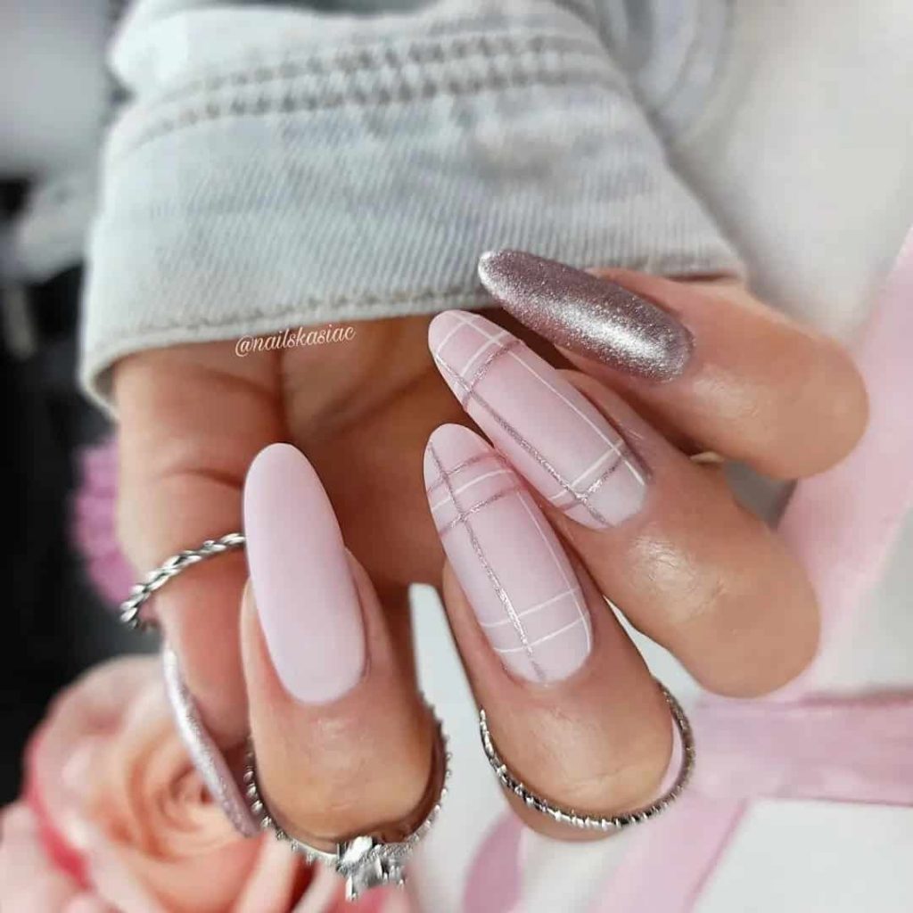 68 Pink Valentine's Day Nails That Are Chic & Date-Ready!