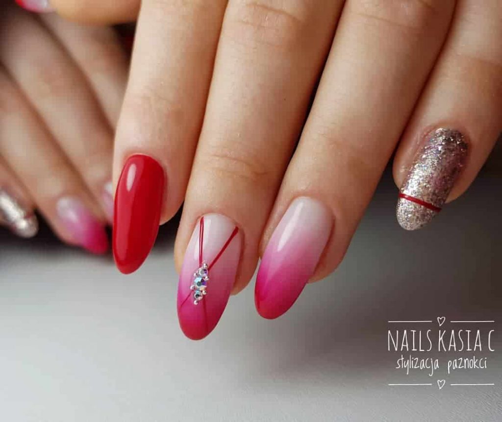 51 Red Valentine's Day Nails To Glam Up For Your Date