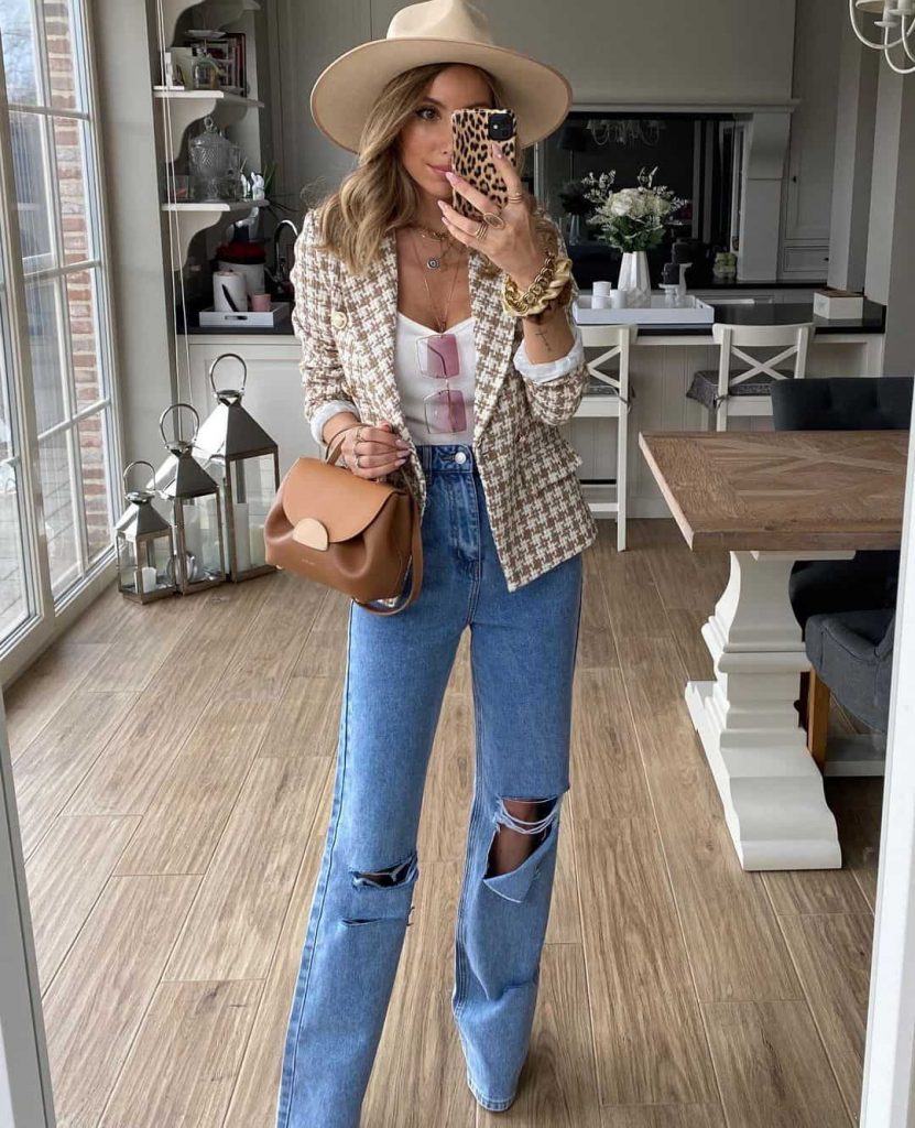 How to Style Ripped Jeans & Look So Elegant