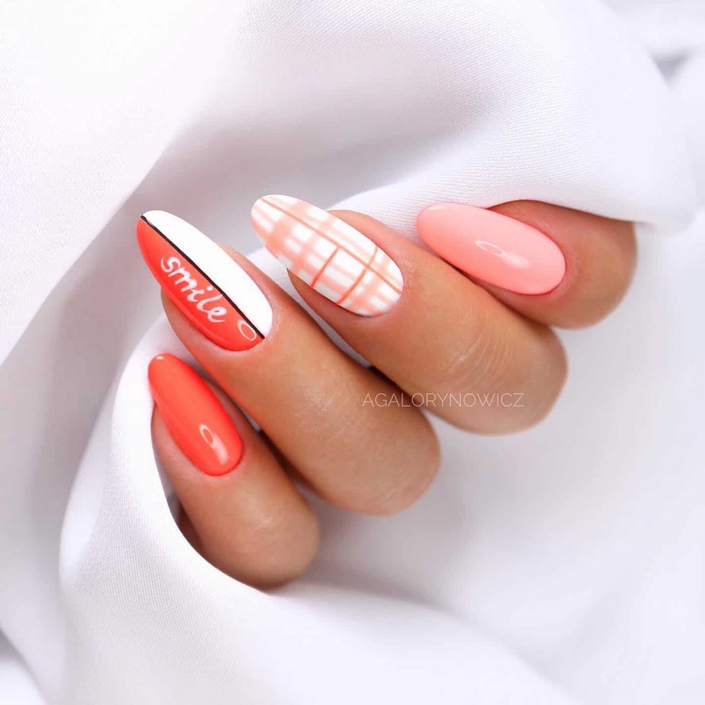 Cheerful Peach & Coral Nails To Brighten Your Spring & Summer Manicure