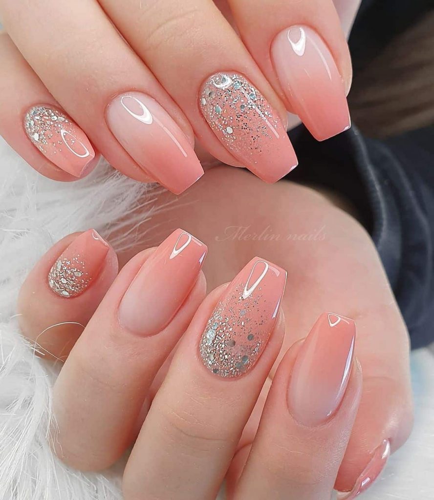 Cheerful Peach & Coral Nails To Brighten Your Spring & Summer Manicure