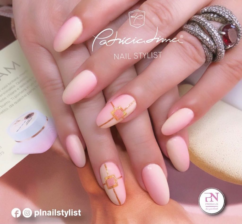 Cheerful Peach & Coral Nails To Brighten Your Spring & Summer Mani